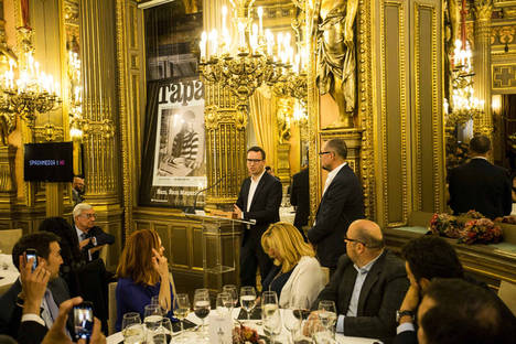 Paco Morales recibe el Premio ‘Chef of the Year’