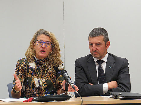 Paloma Casado (MSCBS) y Andoni Lorenzo (FEDE).