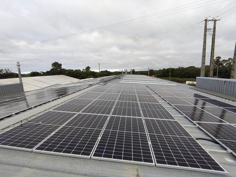 GEFCO refuerza su compromiso con la sostenibilidad mediante la instalación de paneles solares en sus centros logísticos