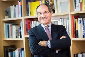Pedro Mier, reelegido presidente de AMETIC