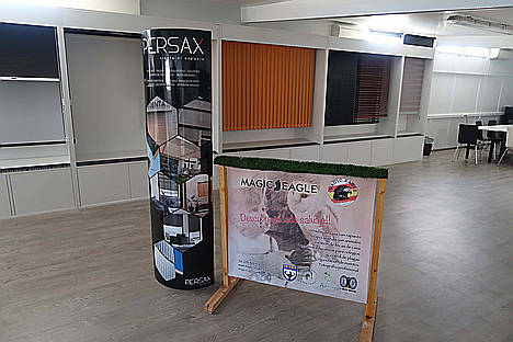 Persax colabora y promueve terapias asistidas con aves rapaces