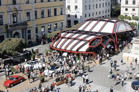 Un Porsche 911 de grandes dimensiones