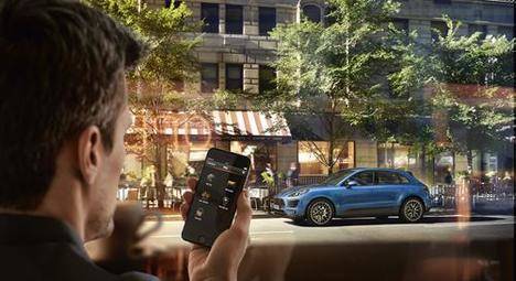 Con Porsche Connect, un mundo de conexión