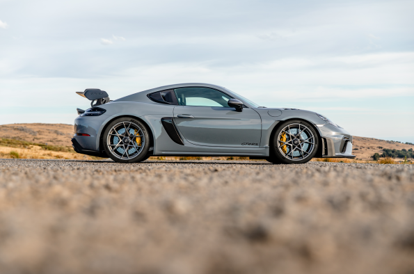 Porsche elige el Dunlop Sport Maxx Race 2 para el 718 Cayman GT4 RS