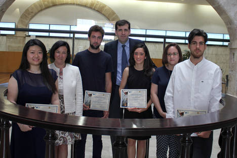 La FEBF y la Universidad CEU Cardenal Herrera entregan los premios de su primer concurso de Bolsa