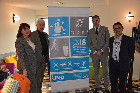De izqda. a dcha.; Esther Bienes Pinedo, Presidenta de Fundación para la Accesibilidad y la RS; Claudio Provetti, Board Advisor en IQNet; Alejandro García, Director General de IMQ Ibérica; y Jorge Sanz, Director General de El Corte Inglés Seguros.