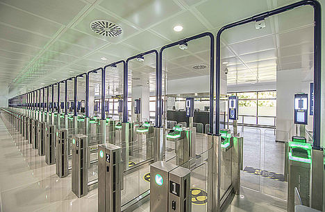Everis instala sus sistemas automatizados de control de fronteras en los aeropuertos de Alicante, Barcelona, Mallorca y Menorca