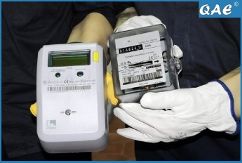 QAE denuncia en Bruselas los contadores inteligentes de electricidad