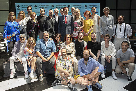 Relevo al frente de la pasarela Mercedes-Benz Fashion Week Madrid