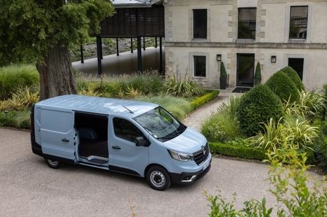 Nuevo Renault Trafic Furgón E-Tech 100% eléctrico
 