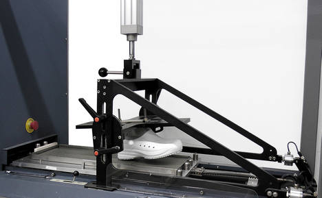 INESCOP e ITC trabajan para evitar caídas por resbalones en el entorno laboral