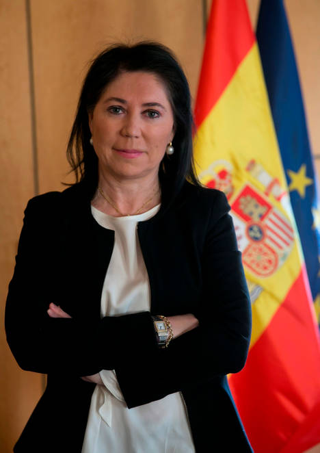 Rosa María Sánchez-Yebra Alonso, Vicegobernadora del Banco de Desarrollo de...