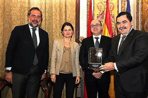 La empresa valenciana S2 Grupo, premiada como caso de buena práctica universidad-empresa en los Premios REDFUE 2018