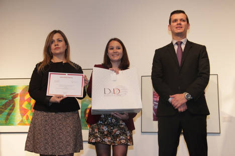 izda. a dcha: Elaine Ford, Directora de Democracia & Desarrollo Internacional (D&D Internacional); Lucía Cano, Representante de SATEC Sucursal del Perú y Ricardo Gonzales, Jefe de Comunicación Corporativa de Claro.