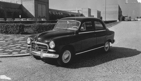 SEAT, 70 años en contraste