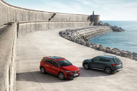 El SEAT Ateca actualiza su oferta con nuevos e interesantes paquetes de equipamiento
 