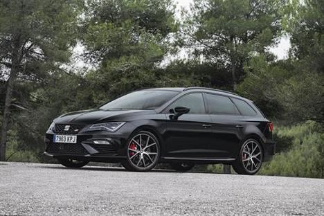 SEAT León ST Cupra Black Carbon