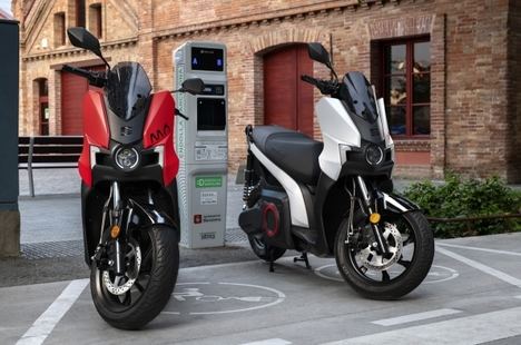 La scooter 125 eléctrica SEAT Mó llega al mercado