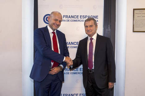 Christian Stein, representante de SEAT en la Cámara y director global de Comunicación de la compañía, y Philippe Saman, director de la Cámara de Comercio Francesa de Barcelona