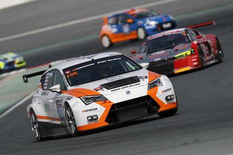 SEAT comienza el año en el podio