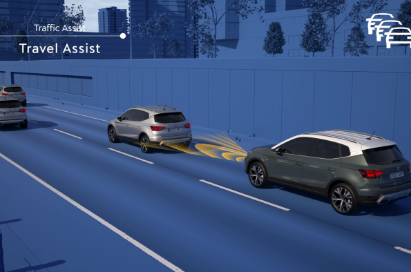SEAT ofrece las nuevas funciones de seguridad y conducción obligatorias
 