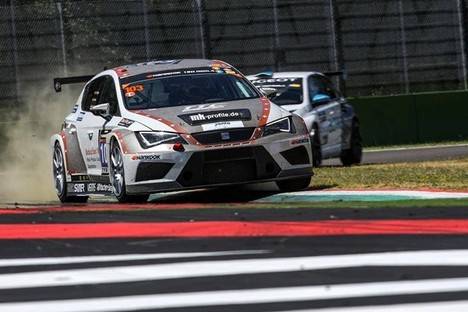 SEAT León Cup Racer, victoria en las 12 Horas de Imola