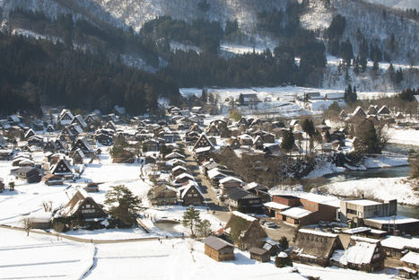 Shirakawa-go, una de las postales más características del invierno japonés