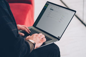 Signaturit se une a AEFI como partner para impulsar el entorno digital del sector financiero y asegurador
