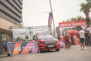 El Škoda Enyaq de dirección de carrera en La Vuelta, presente en VEM2023