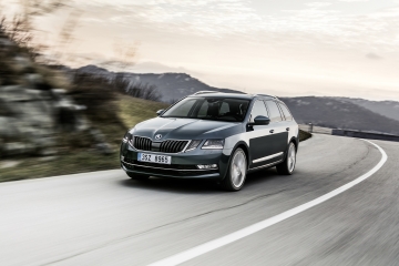 ŠKODA OCTAVIA consigue la primera posición en el premio “Best Cars 2017”