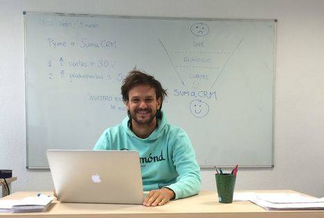 El emprendedor Tomás Santoro lanza el primer curso de ventas gratis en español
