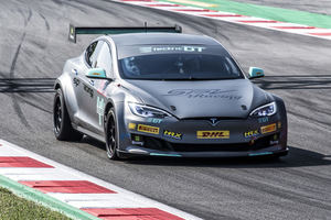 El Tesla P100D de Electric GT hace su debut mundial en Barcelona