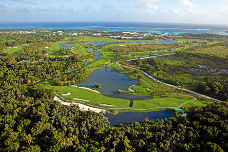 The Lakes, Barceló Bávaro Grand Resort.