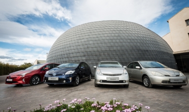 Toyota supera los 10 millones de híbridos