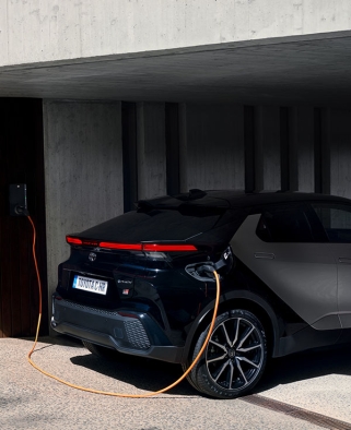 Ya a la venta en España el nuevo Toyota C-HR Plug-in