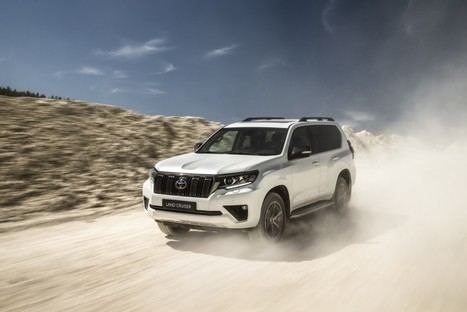 El nuevo Land Cruiser llega con más prestaciones y un Black Pack exclusivo
