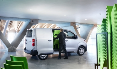 Toyota presenta el nuevo PROACE Furgón