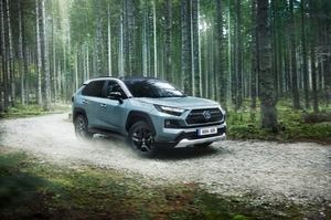 Nuevo Toyota RAV4 Electric Hybrid Adventure