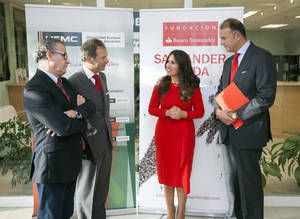 La Clínica UEMC prestará asistencia bucodental gratuita a medio centenar de niños en riesgo de exclusión gracias al apoyo de Banco Santander