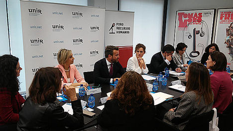La clave para la igualdad real de la mujer en el mundo laboral: favorecer el acceso a la alta dirección y la conciliación