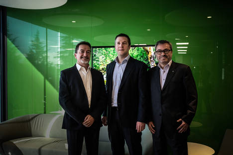 Unit4- Fernando García Varela, Stephan Sieber y Juan Antonio Fernández.