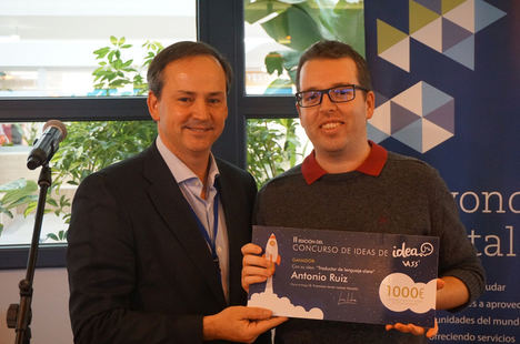 Un revisor-asistente de lenguaje claro, ganador de la II edición de IdeaVASS