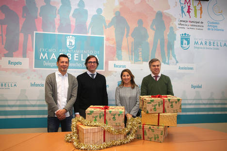 Vincci Selección Estrella del Mar 5* entrega un menú de Fin de Año a familias con escasos recursos económicos