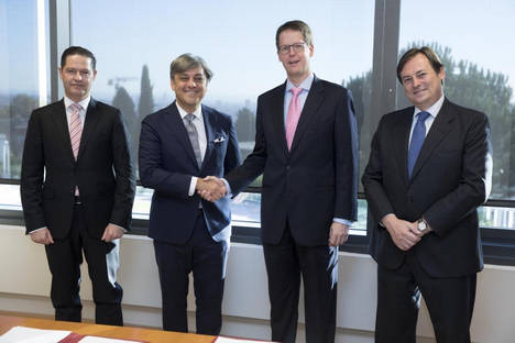 Xavier Ros, Luca de Meo, Prof. Franz Heukamp, Jaime Alonso Stuyck.