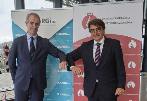 Zenón Vázquez, director general de ELKARGI y Javier Zubia, secretario general Cámara Gipuzkoa.