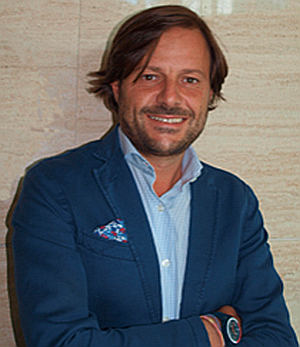 Arturo Hevia, Zurich Seguros.
