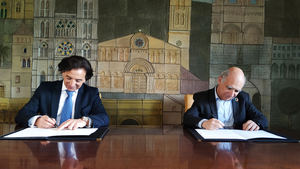 Arquitectos y aparejadores renuevan su convenio para agilizar la tramitación de visados de los Certificados de Fin de Obra