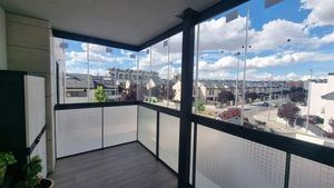 Aumente el valor de su vivienda o local con un cerramiento de cristal