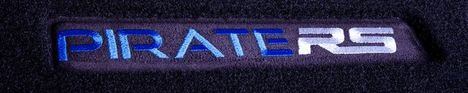 Detalle del bordado de una alfombrilla.