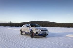 Alpine A390 Sport Fastback